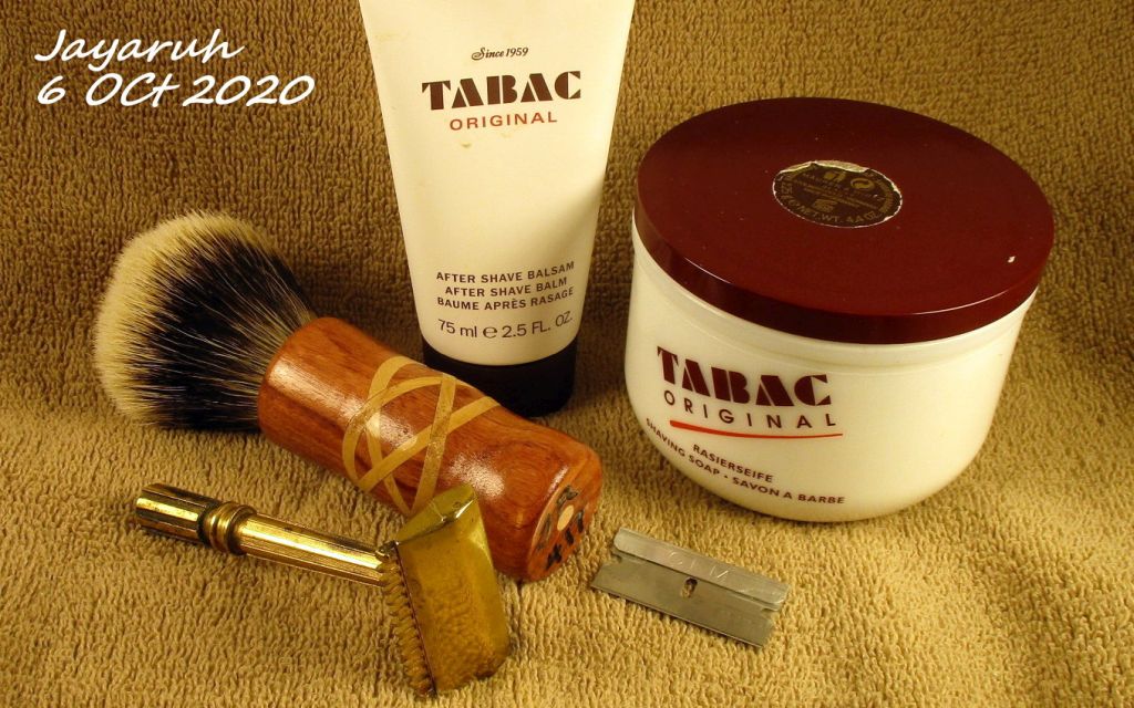 [Image: sos201006.jpg]