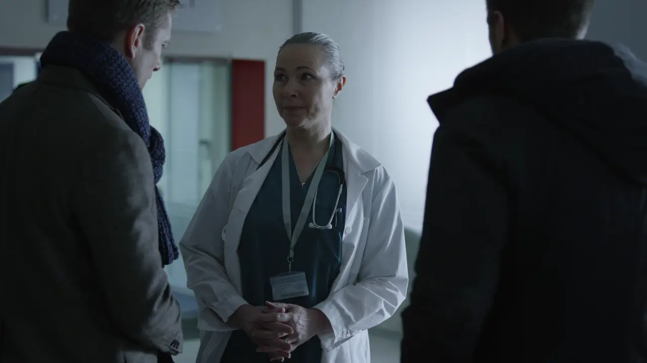 Absentia.S01E01.Comeback.2160p.WEBMux.ITA.ENG.DDP5.1.x265-BlackBit[screenshot 7]