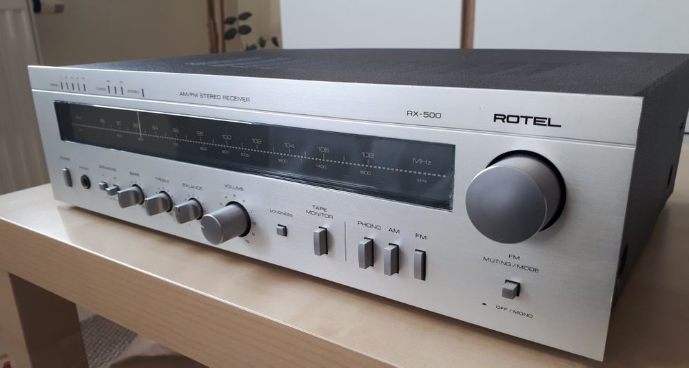 [Bild: Rotel-Rx-500.jpg]