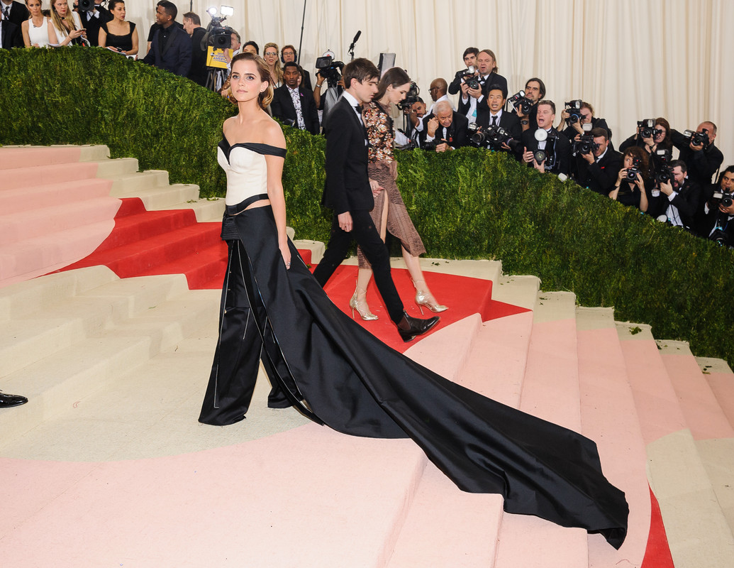 emmawatson-updates.com (289)