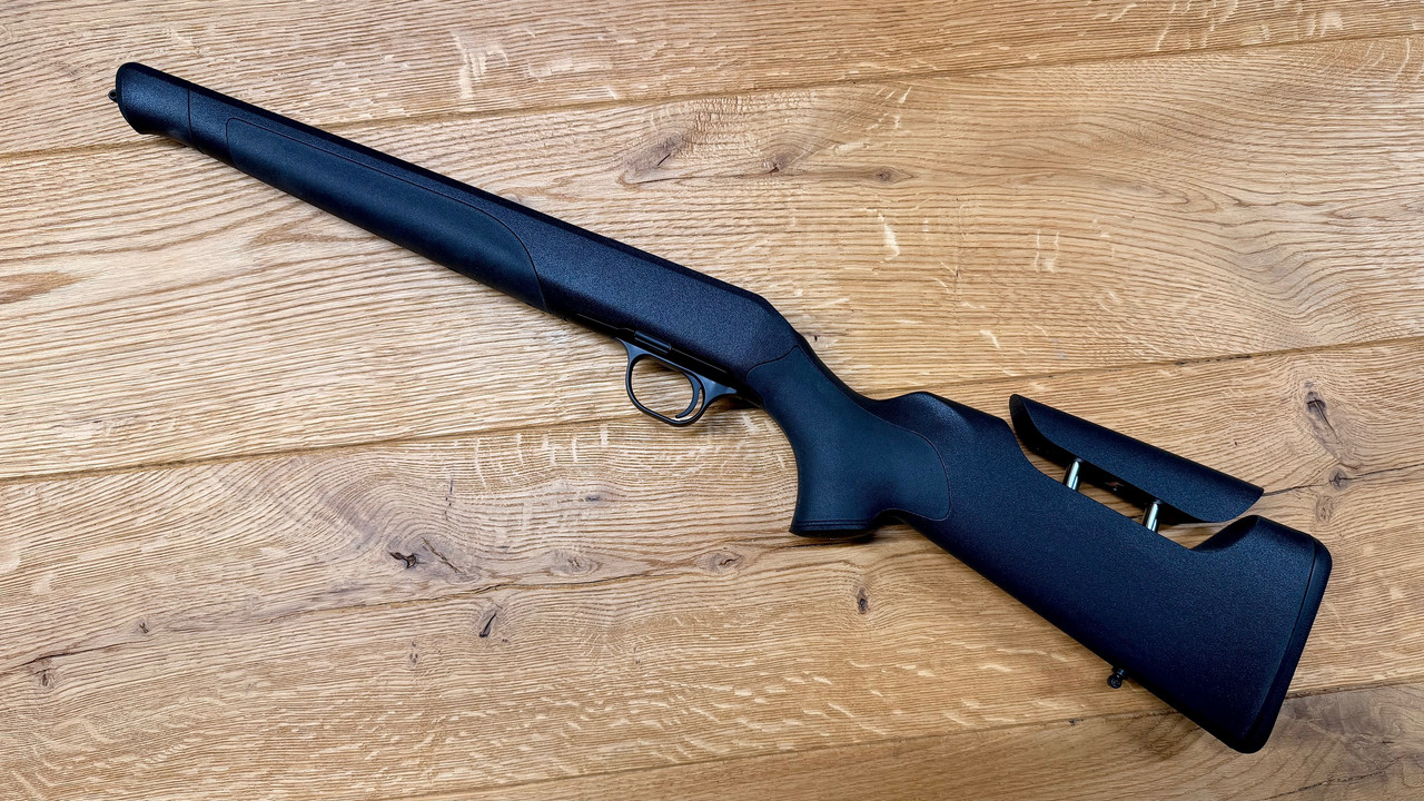 Blaser-R8-System-Gehause-mit-Schaft-3