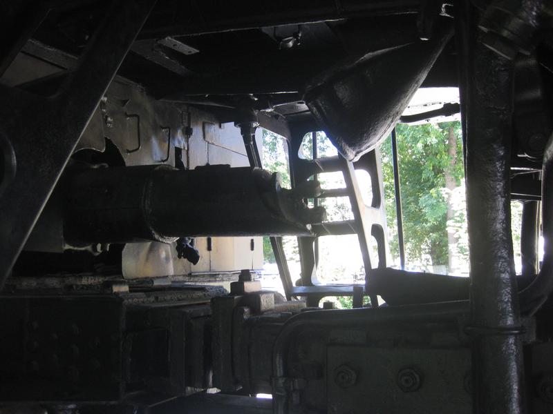 F3-08