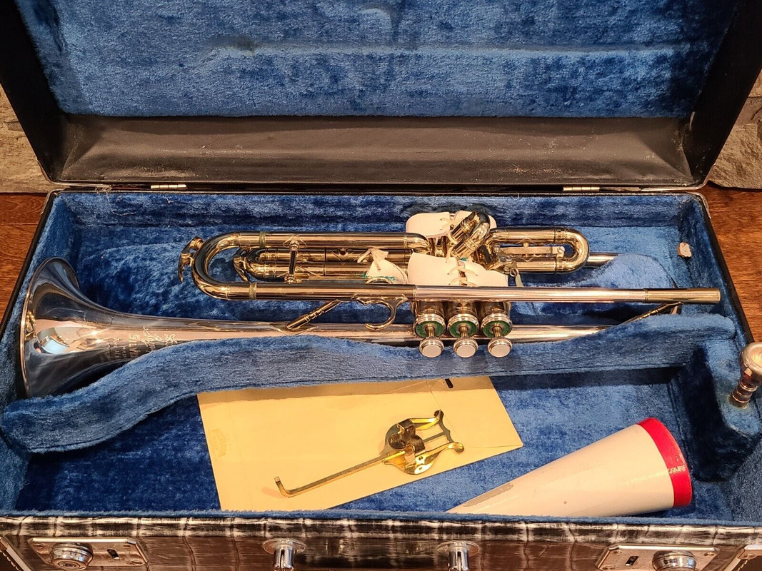 King 1965 Super 20 Silvertone Trumpet DB sn 414124 (13)