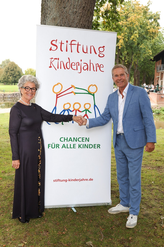web_Hannelore Lay und Hinnerk Baumgarten_Indian Summer 2025 Stiftung Kinderjahre (c) Wallocha (77)