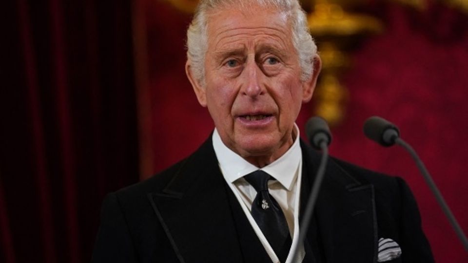 Tras la muerte de la Reina Isabel II: su hijo Carlos III es proclamado rey del Reino Unido