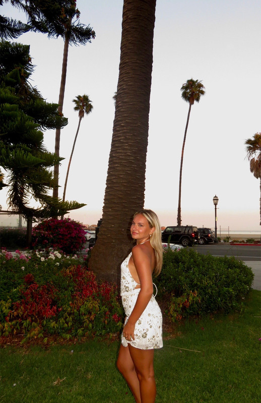 photo 35 2025 12 14 22 16 49