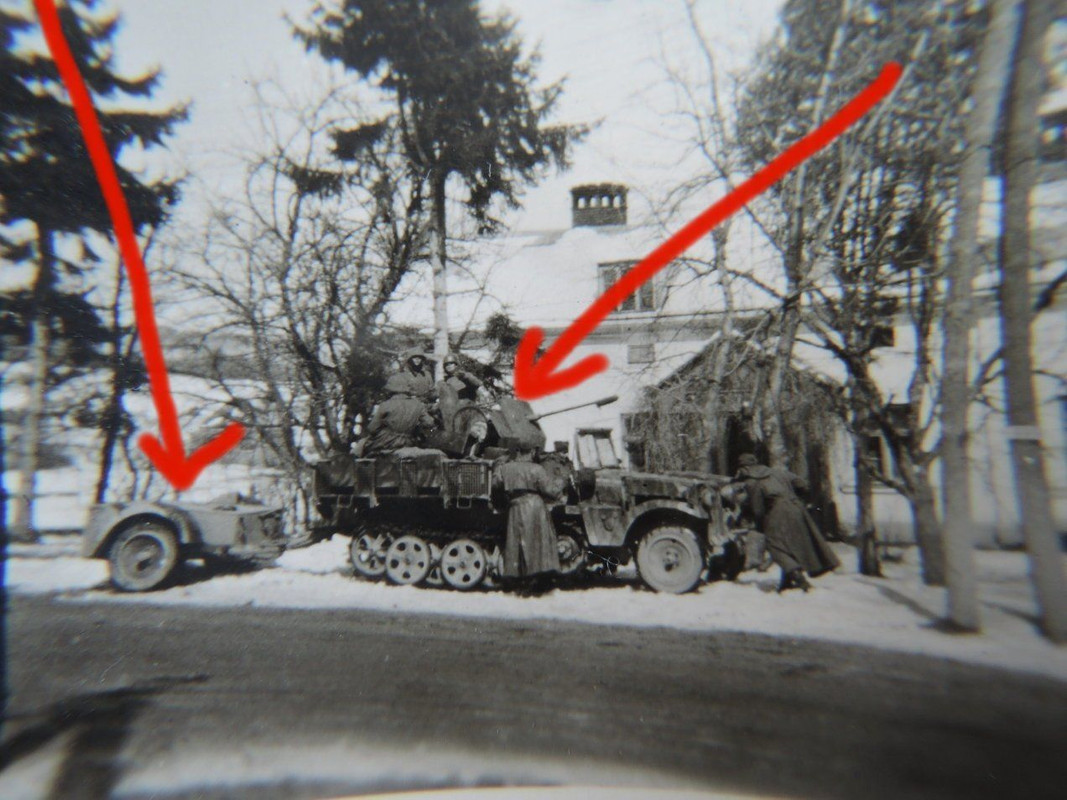 Foto Sdkfz.10-4 Demag 1t Halbkette 2cm, März 194