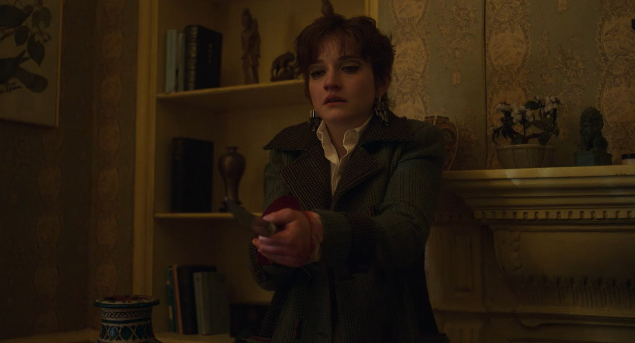 Apartment 7A 2024 WebRip [Hindi + English] 480p, 720p ESub Screenshot