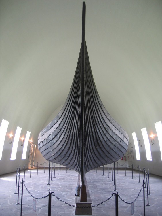 Viking-Medieval-Middle-Ages-England.jpg