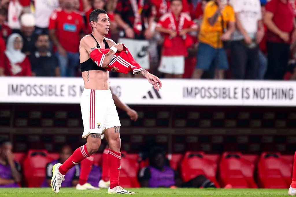 Di Maria celebrating the goal Di Maria celebrating the goal