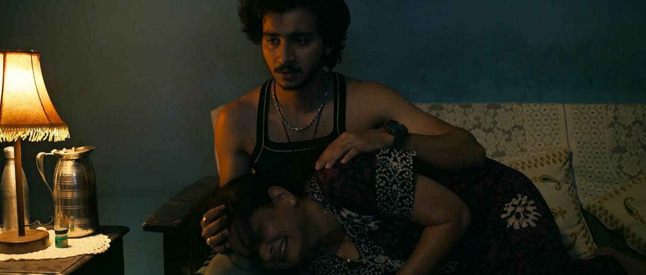 Khauf (2025) Season 1 [Hindi + Tamil + Telugu + Malayalam + Kannada] WebRip 480p 720p ESub - Complete Screenshot