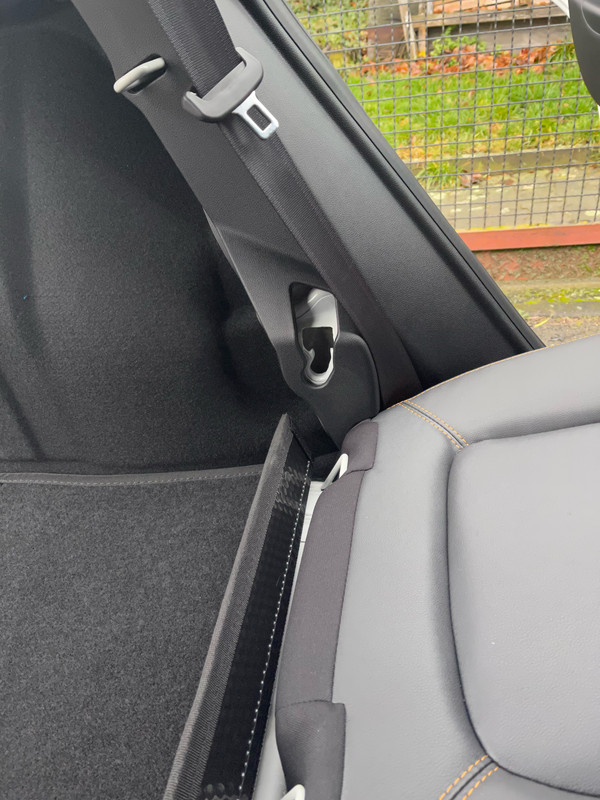 BC3729DB-D7AC-41C4-A9D9-DB9C90B4C5C6