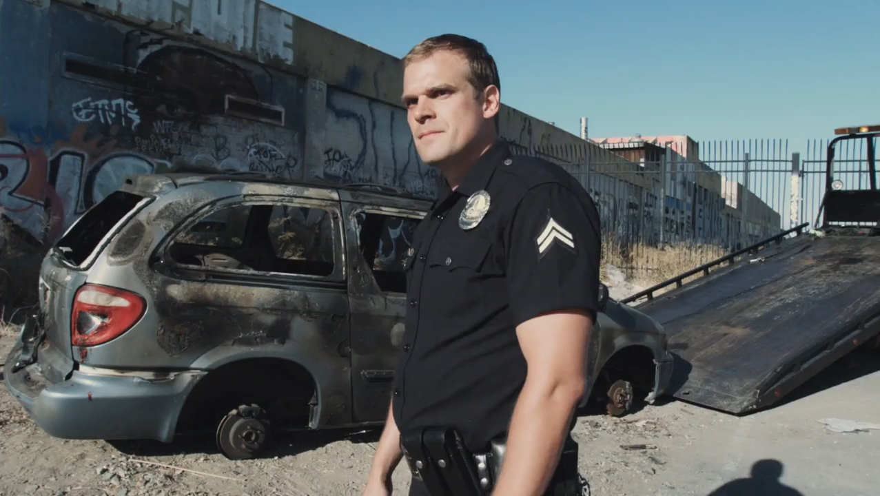 End of Watch 2012 BluRay [Hindi + Tamil + Telugu + English] 480p 720p ESub Screenshot