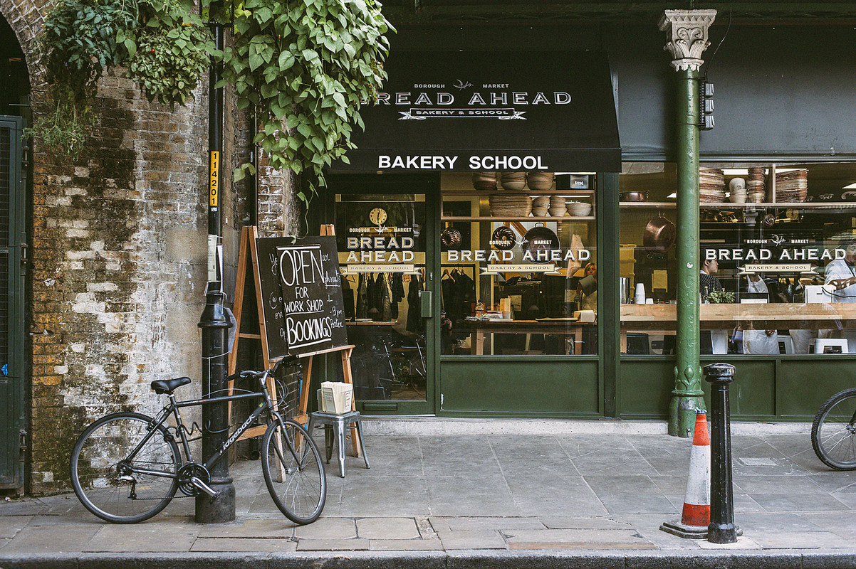 green-bakery-shop.jpg