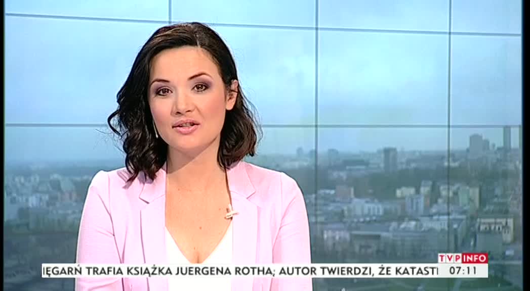 vlcsnap-2015-04-10-16h54m35s201