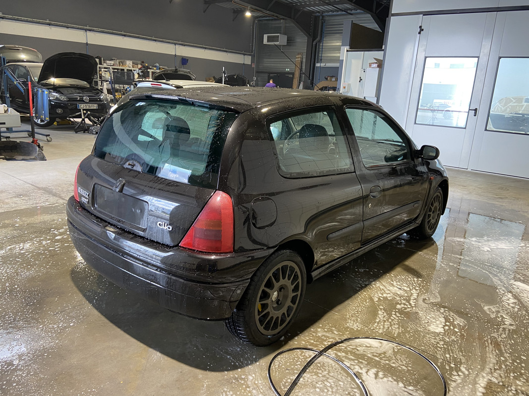 6987D06C-6BC4-4C65-8856-1B853EBC7D1B