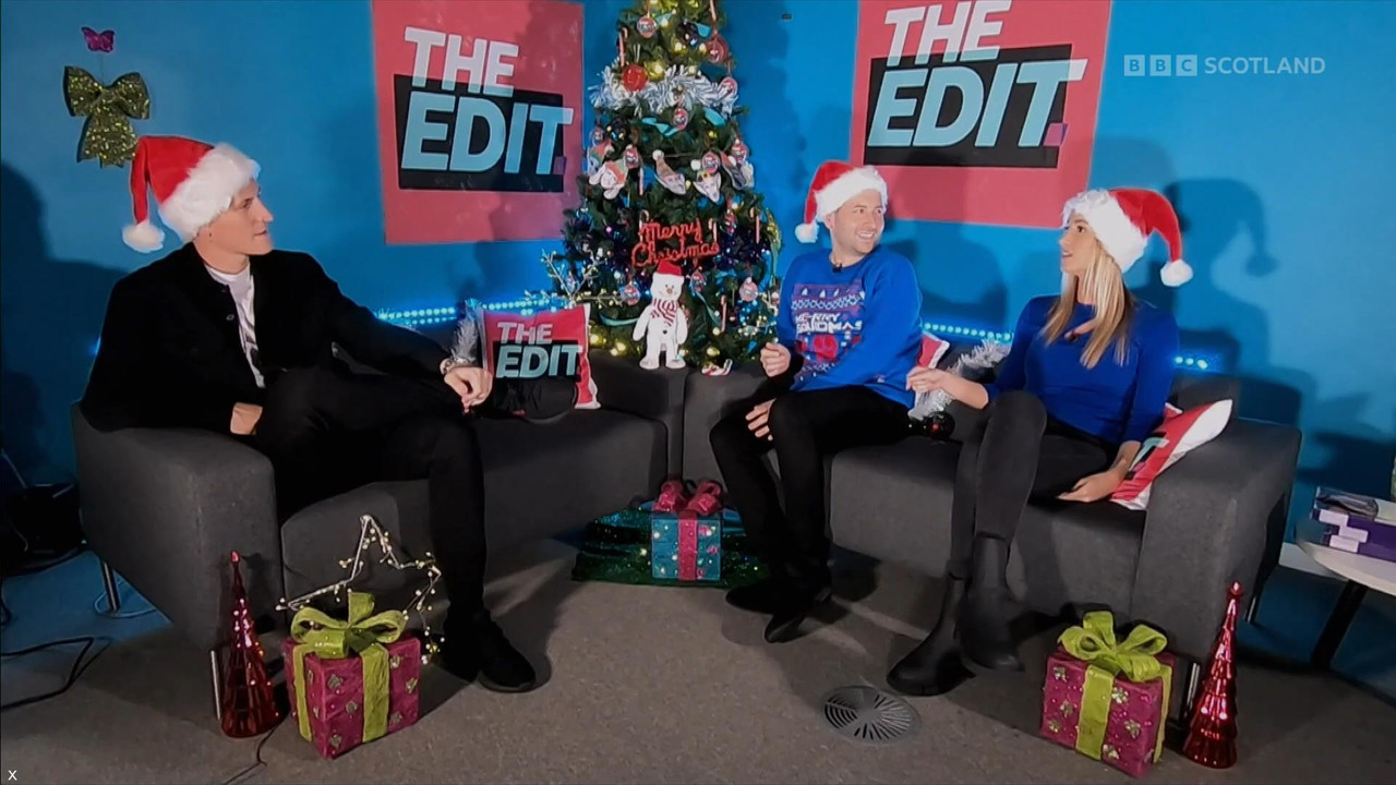 12.25 - 20.00.00 - The Edit Christmas Special. Amy Irons and David Fa....ts_snapshot_24.15_[2021.12.