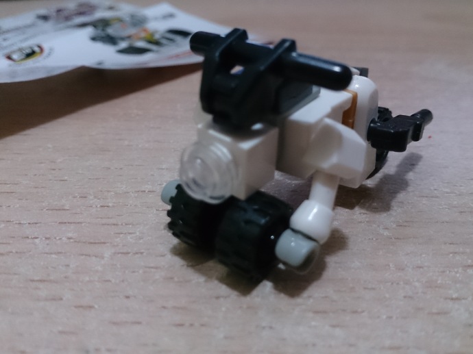 6b5c9f9dgw1e6mp5tklwwj21kw16otm4_zps4b9e26e3