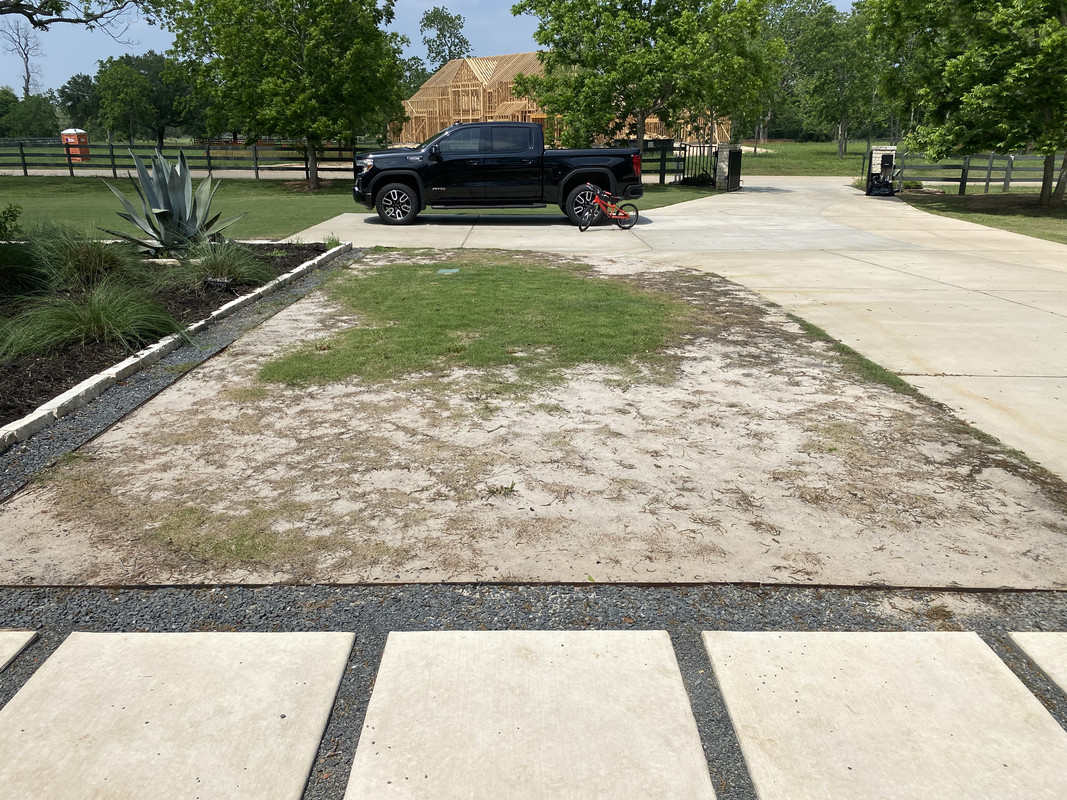 C79AC970-C674-4B1E-B2EE-748C1C7DCEA6