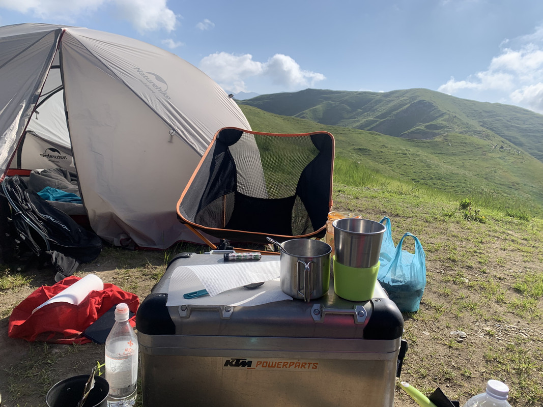 F34D7037-B60A-405E-8A0C-25E8EC8F1235