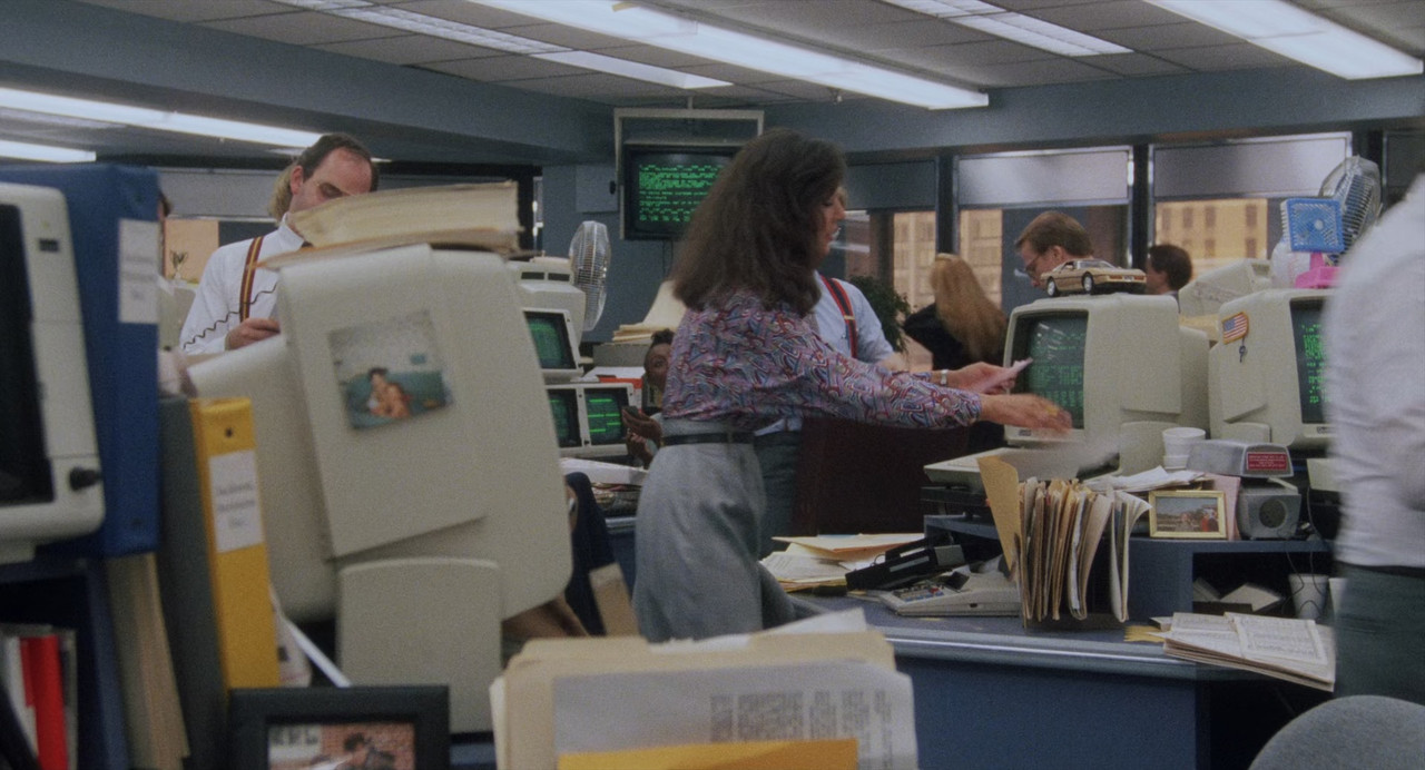 Wall Street 1987 RM (1080p x265 10bit Tigole).mk