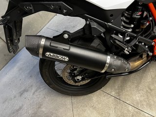 BB944D39-F080-46B0-800B-5F17EED14977