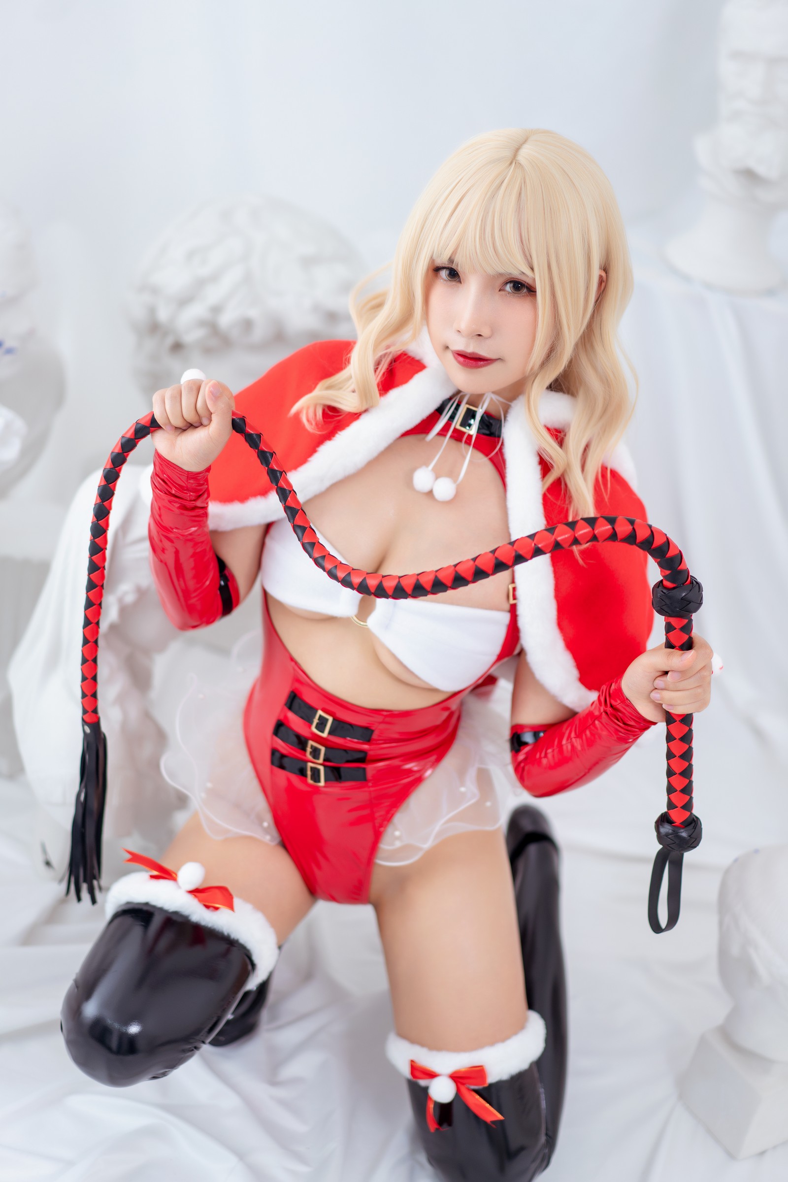 Neko-薇薇 雪夜锦礼 Cosplay 写真合集｜高清大图（32P｜263MB）插图