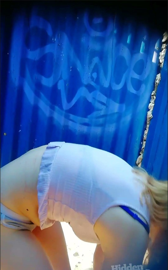 [Image: Voyeur18115074813.jpg]