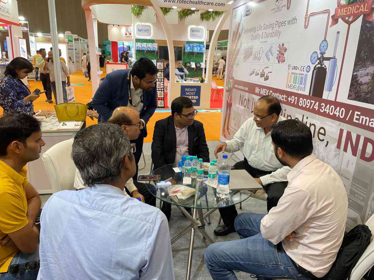Mexflow Team with attendees at India Health Event 2024