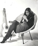 nancy-kwan-b51