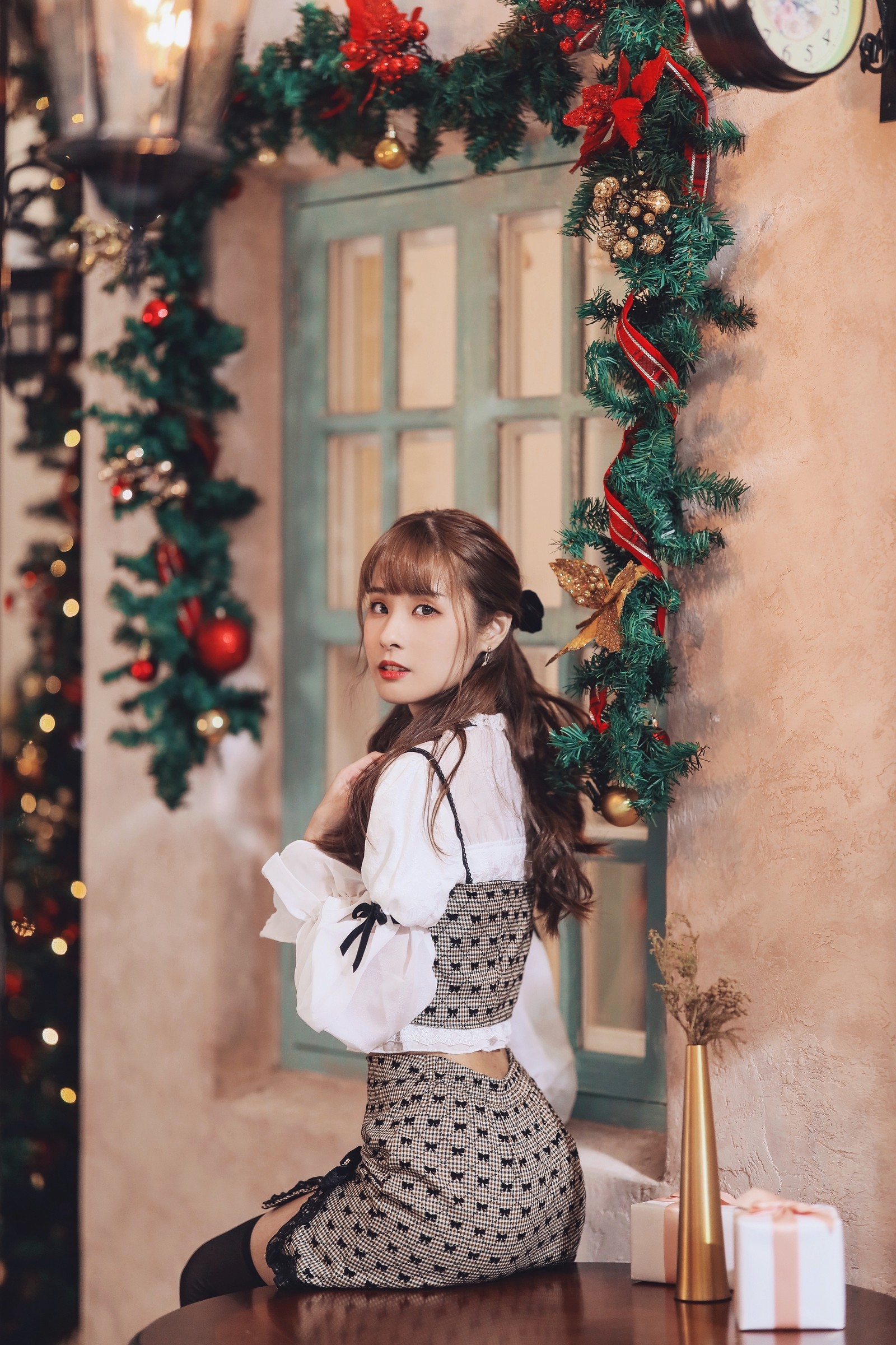 泥泥汝 圣诞主题 A 写真图集｜节日风格高清摄影（50P｜192MB）插图3