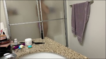 [Image: Voyeur19105110753.jpg]