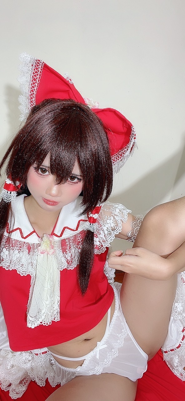 PoppaChan Reimu Hakurei Cosplay (Touhou Project) – 111 Photos 14 Videos 1.13GB插图3