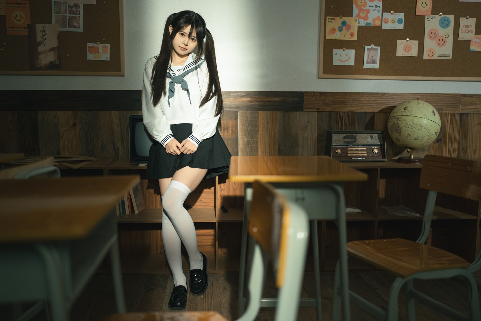 rua阮阮 授课中 教室主题 写真合集｜剧情系校园写真（57P｜855MB）插图8