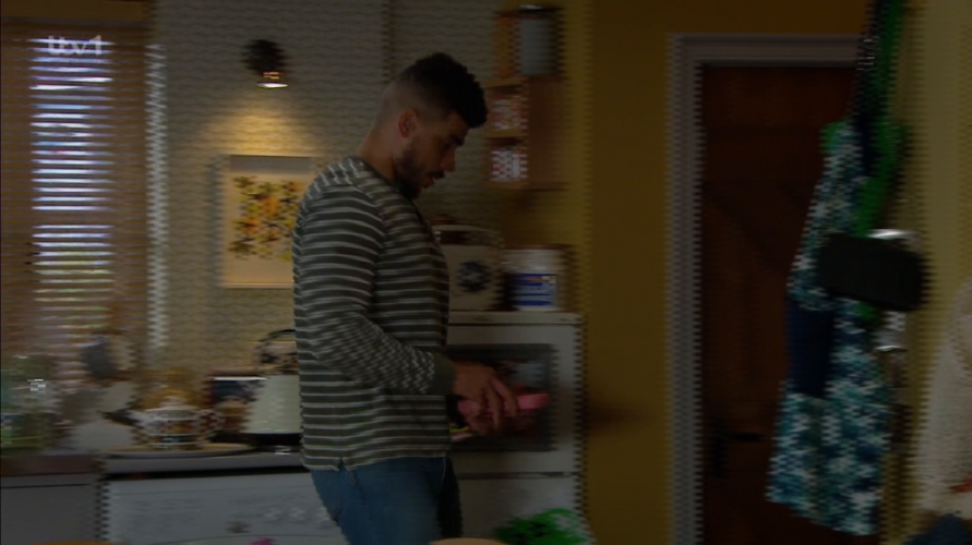 [Image: t0xd16o8hyls.png]