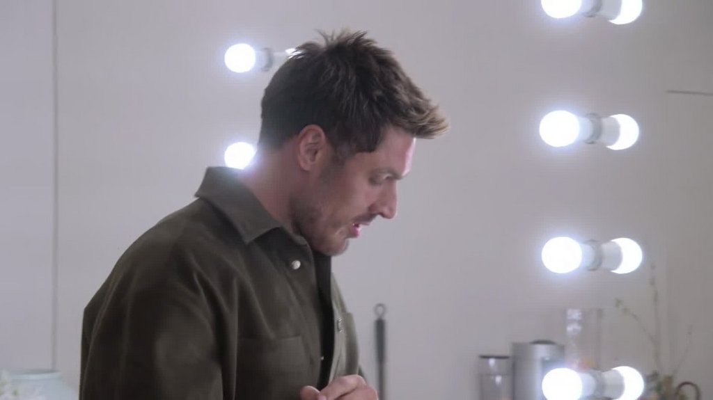 [Image: 3rl5jb6rrqv4.jpg]