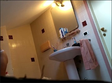 [Image: Voyeur1905155240.jpg]
