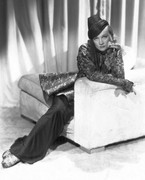 Marlene-Dietrich-d74
