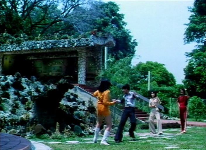 [Image: rsqzbt8zx161.png]