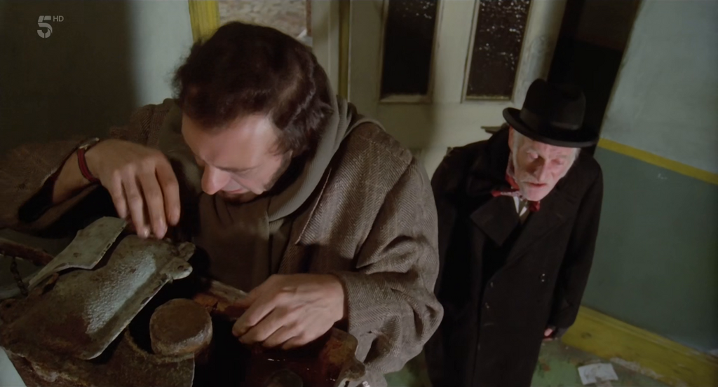 Steptoe and Son Ride Again 1973 | En [1080p] HDTV (x265) Zew12mnb0jg1