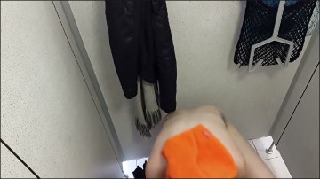 [Image: Voyeur27175100325.jpg]