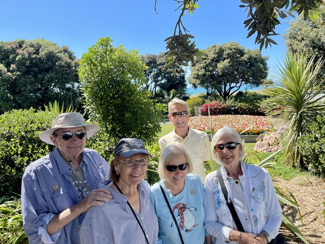 [Linked Image from i.postimg.cc]