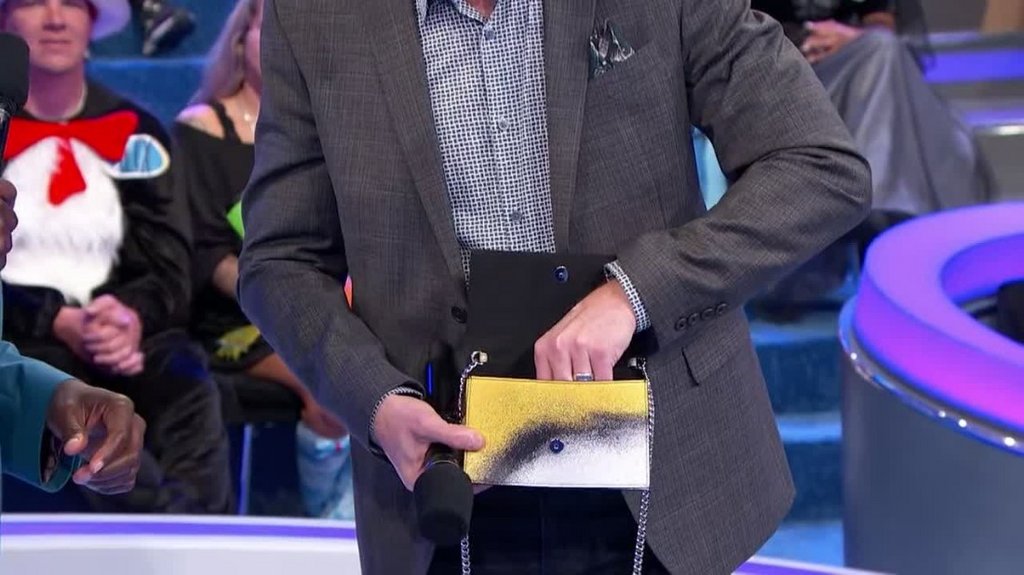 [Image: ry1jy5c38zyo.jpg]