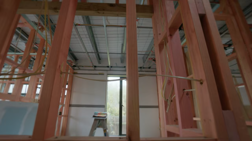 [Image: 4l7d68gjzvcb.png]