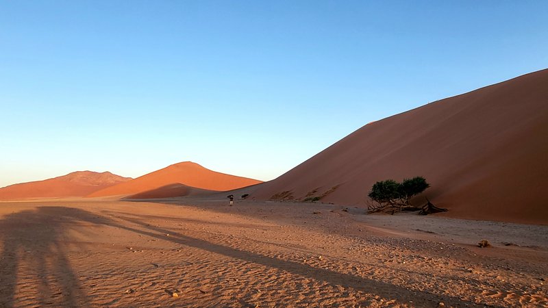 Африканские каникулы - зверики Крюгера, пески Намибии, воды Виктории