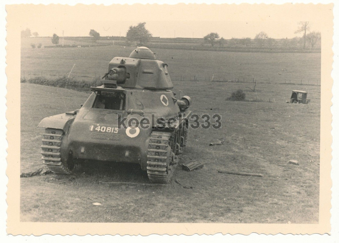 Pertrix Char Hotchkiss Panzer französische Kennu