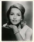 Julie-Newmar-mc10