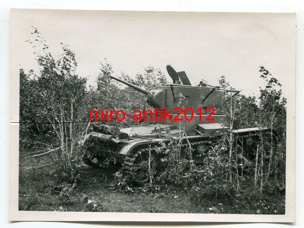 zerstörter Panzer bei Malojaroslawez, Oblast Kal