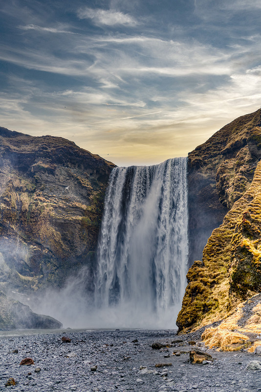 IMAGE: https://i.postimg.cc/hj0m90y5/Bright-Landscapeedding-Dx-O-tweaked.jpg