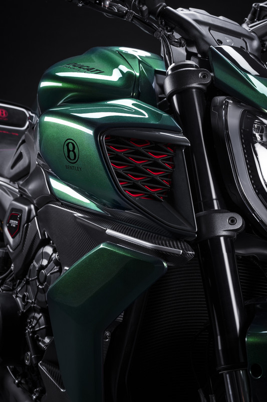 DucatiDiavelforBentley-13